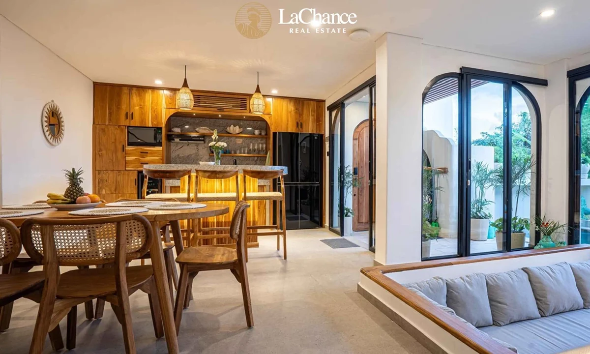 3 bedrooms Pererenan10