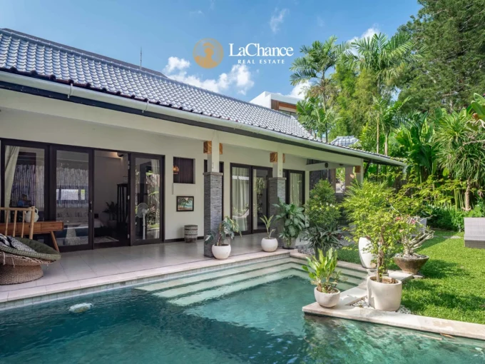 2 bedrooms villa in Batu Bolong Canggu