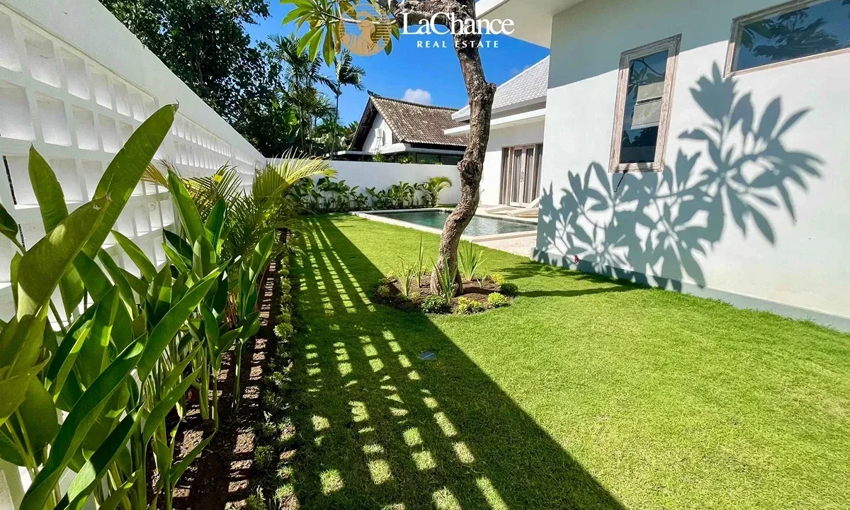 Villa Sungai Umalas1