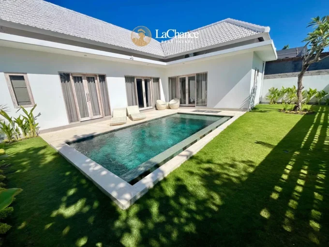 Modern 2-Bedroom Villa in Umalas