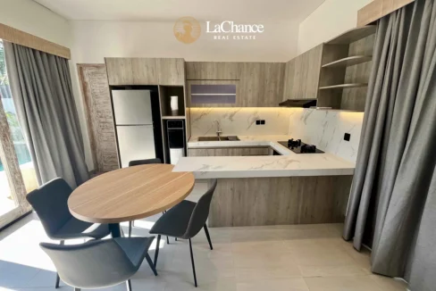 Villa Sungai Umalas9