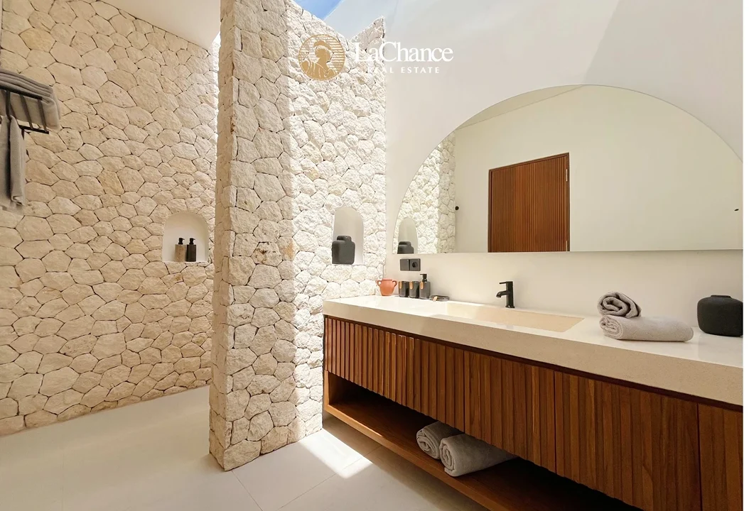 2 bedrooms in Padonan Bali2