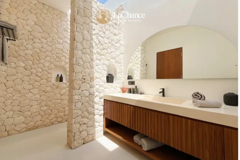 2 bedrooms in Padonan Bali2