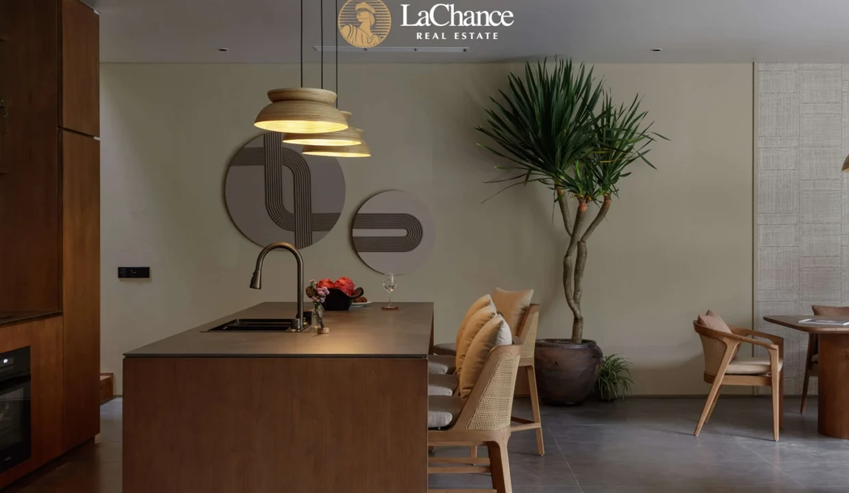 4 bedroom freehold pererenan11