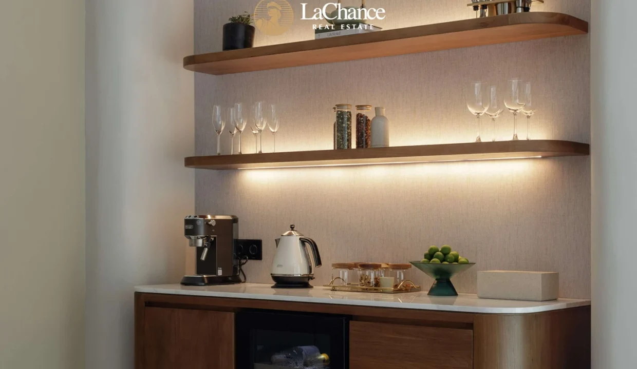 4 bedroom freehold pererenan12