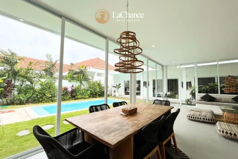 3 bedrooms babakan5