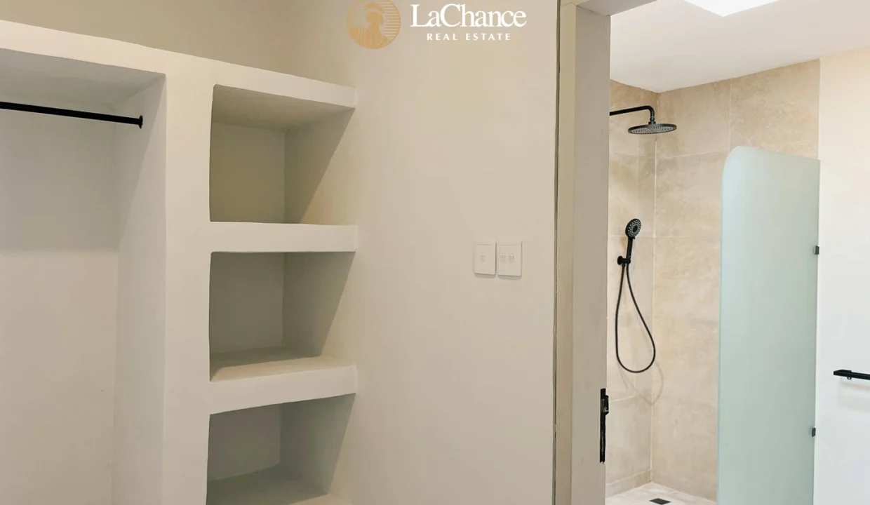 4+1 bedrooms in Umalas13