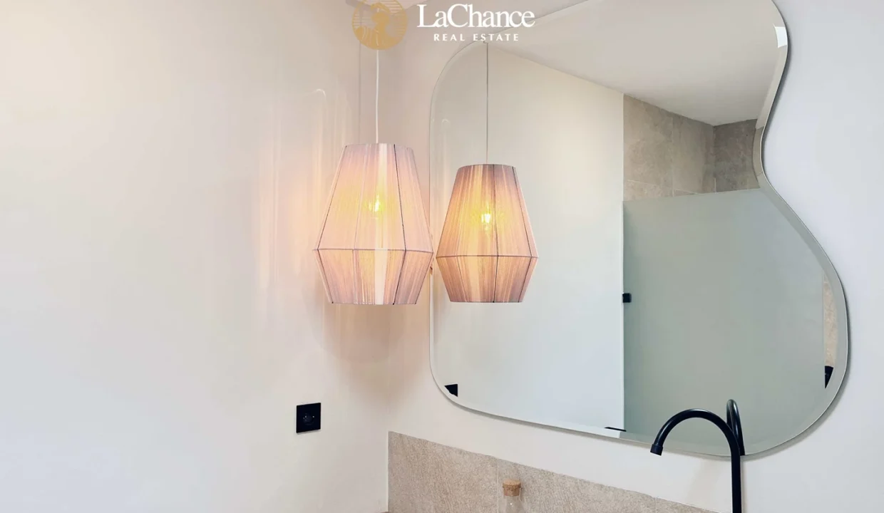 4+1 bedrooms in Umalas9