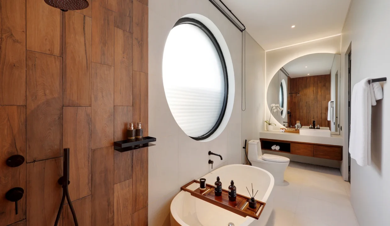 Luxury 3 bedrooms Ocenafront Pererenan18