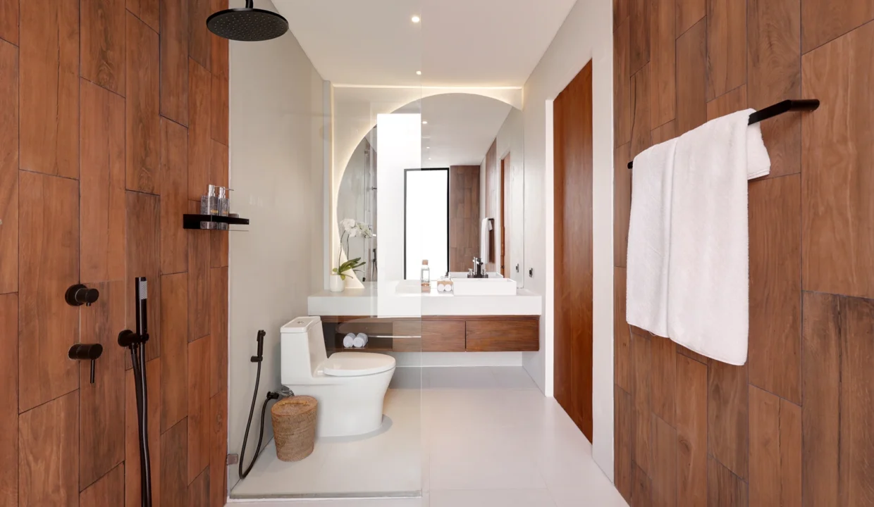 Luxury 3 bedrooms Ocenafront Pererenan20