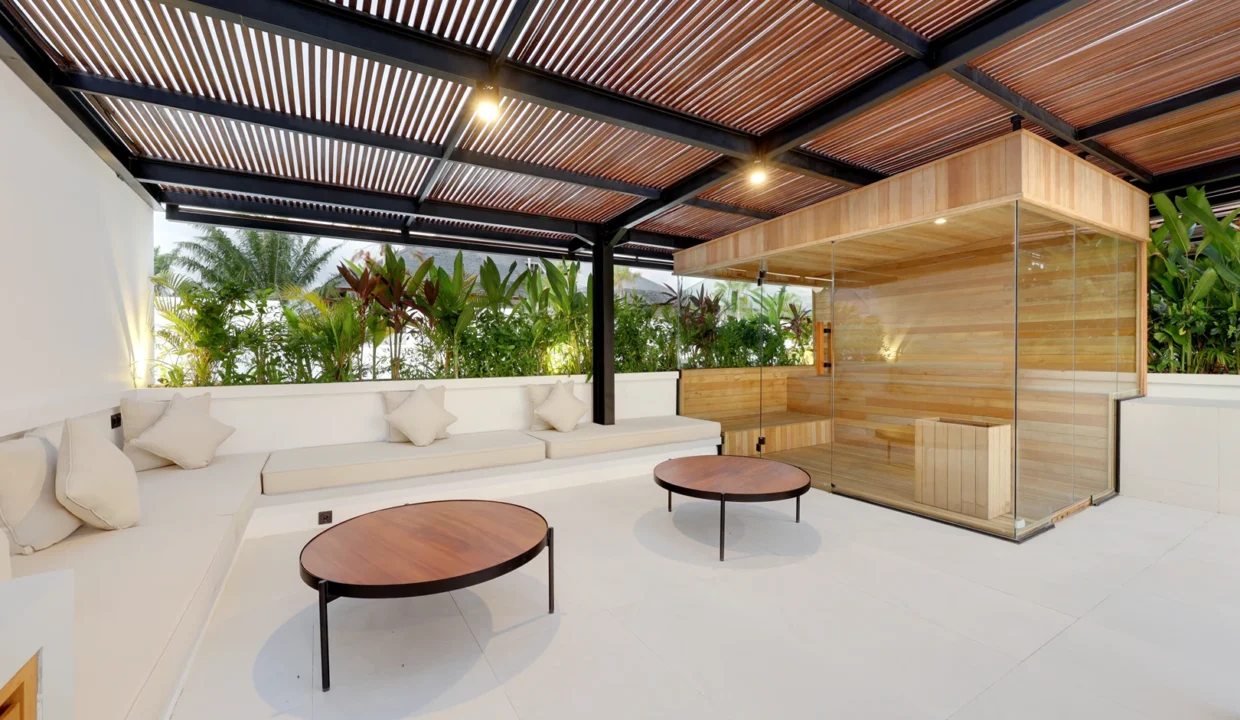 Luxury 3 bedrooms Ocenafront Pererenan7