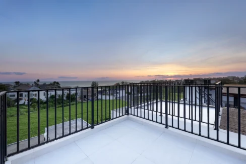 Luxury 3 bedrooms Ocenafront Pererenan8
