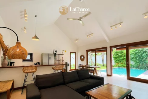 3 +3 bedrooms Berawa Bali12