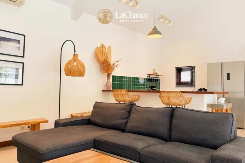 3 +3 bedrooms Berawa Bali15