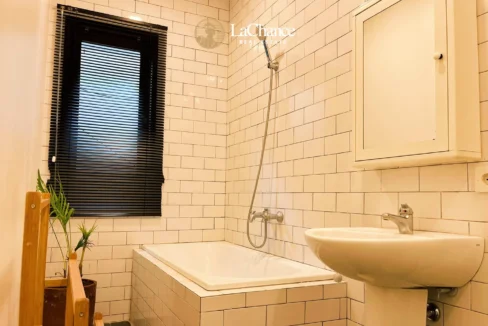 3 +3 bedrooms Berawa Bali17