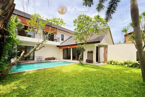 3 +3 bedrooms Berawa Bali2