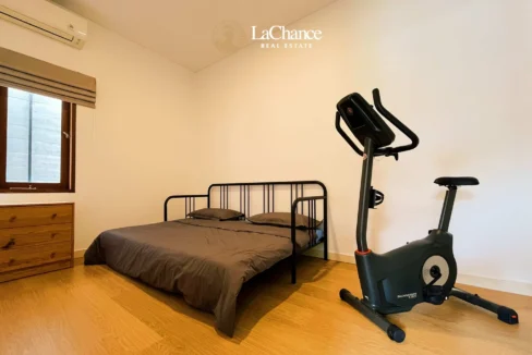 3 +3 bedrooms Berawa Bali23