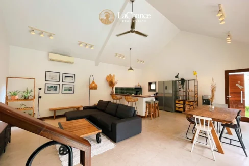 3 +3 bedrooms Berawa Bali24