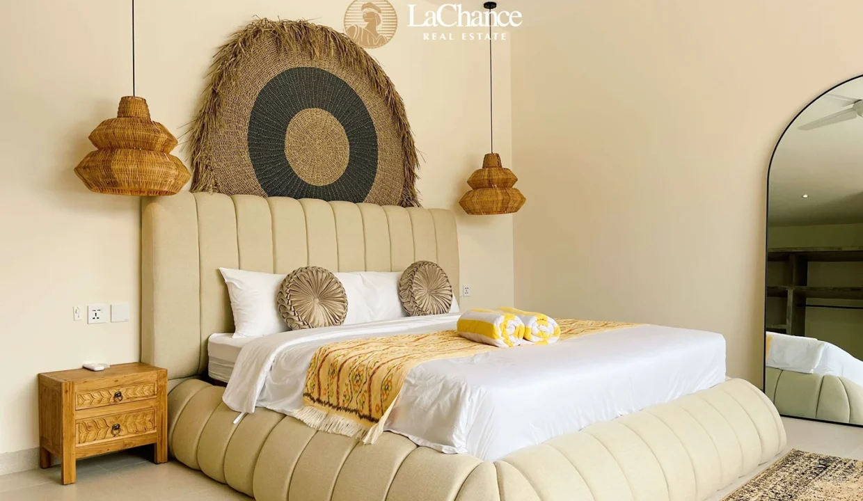 4 bedroom villa in Padonan10