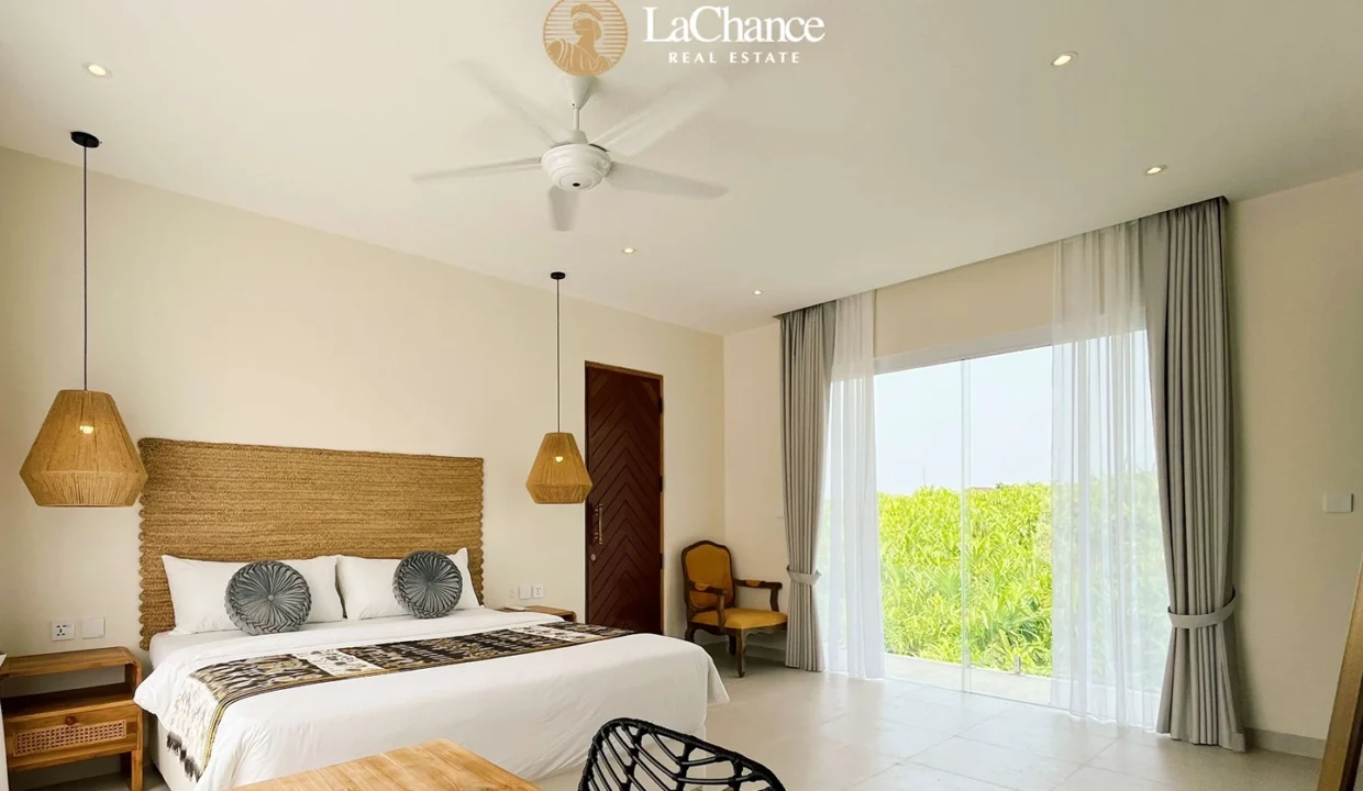 4 bedroom villa in Padonan18