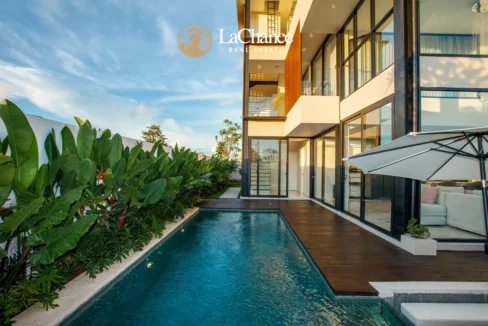 luxury 4 bedroom villa12