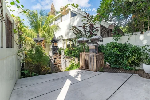 1 bedroom apartment Pererenan1