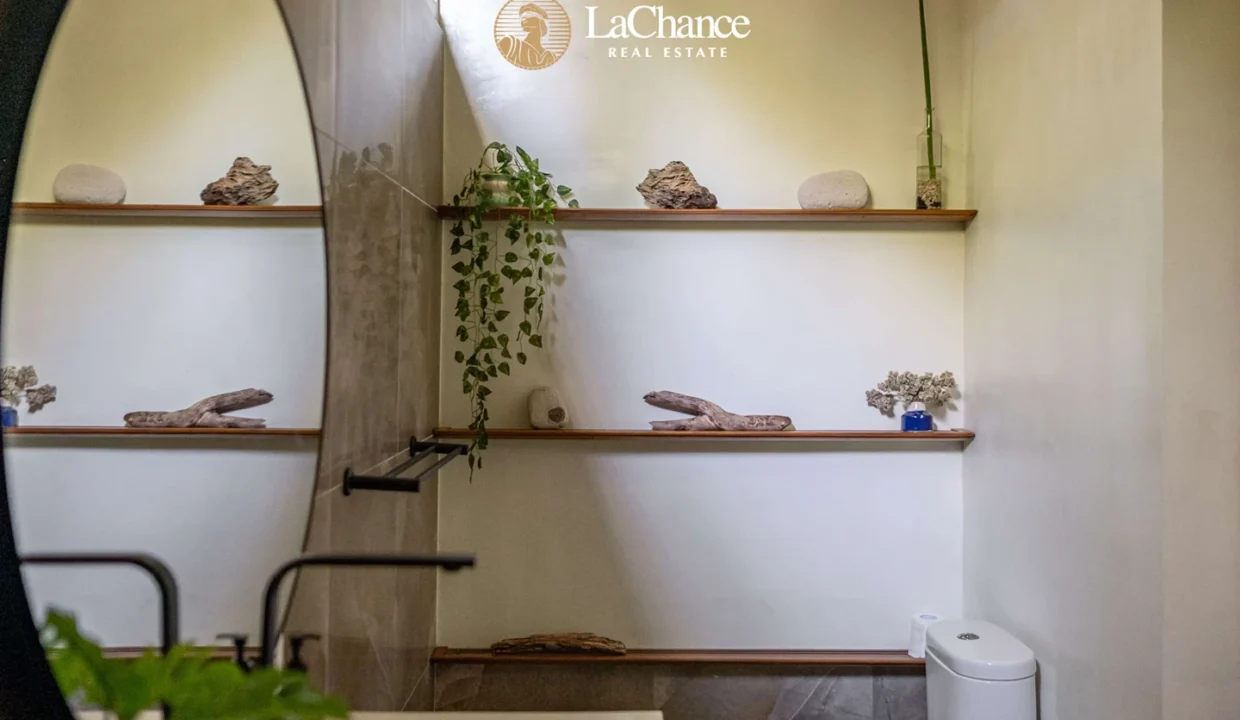 1 bedroom apartment Pererenan13