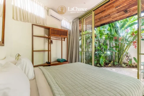 2 bedrooms Pererenan11