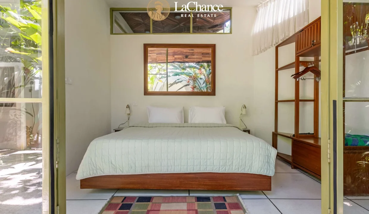 2 bedrooms Pererenan7