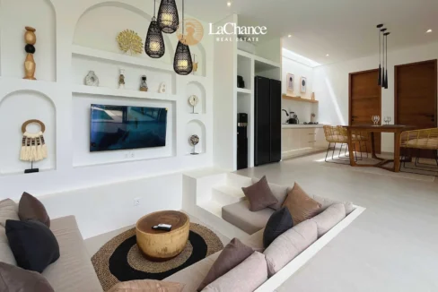 2 bedrooms in Canggu Central11