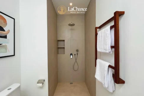 2 bedrooms in Canggu Central13