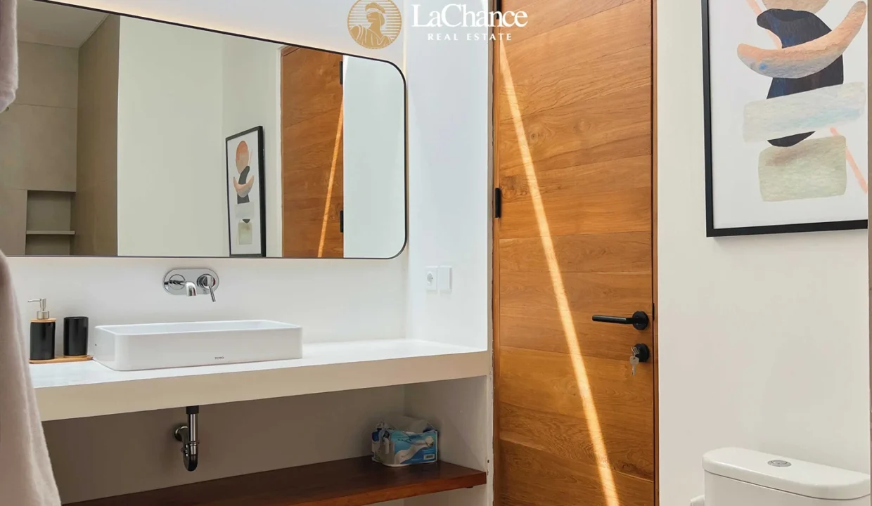 2 bedrooms in Canggu Central16