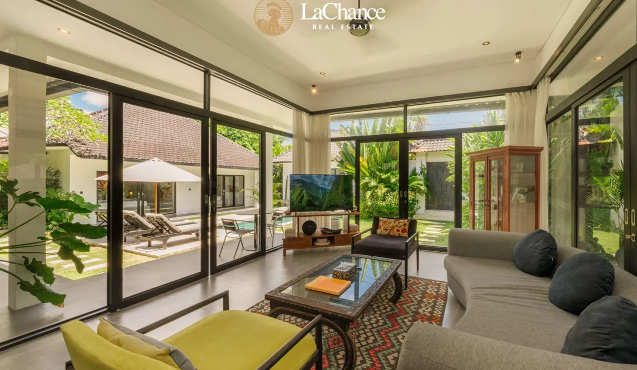 4 bedrooms Villa in Umalas10