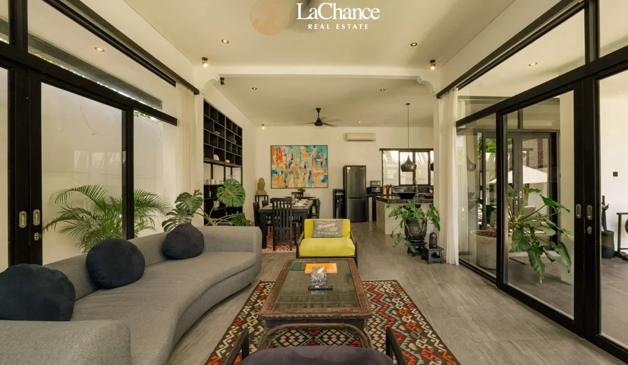 4 bedrooms Villa in Umalas12