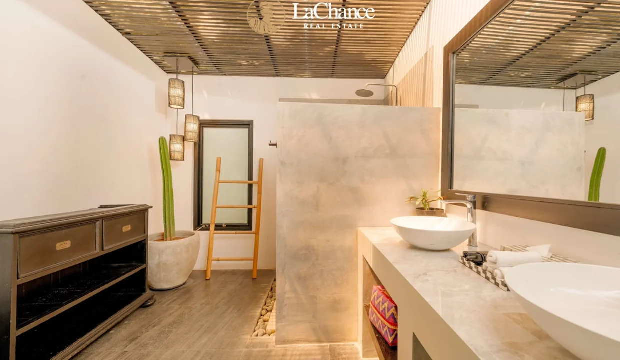 4 bedrooms Villa in Umalas15