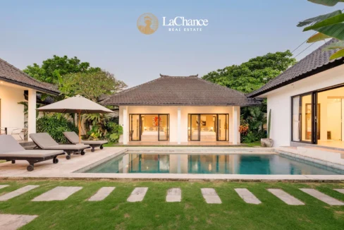 4 bedrooms Villa in Umalas2