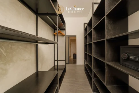 4 bedrooms Villa in Umalas21