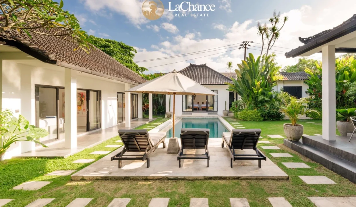 4 bedrooms Villa in Umalas5