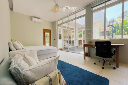 4 bedrooms central Canggu13