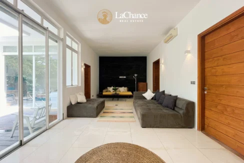 4 bedrooms central Canggu19