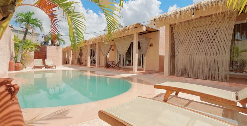 Brand New 1 Bedroom Apartment in Babakan | Suite Style, Shared Pool & Unique Design