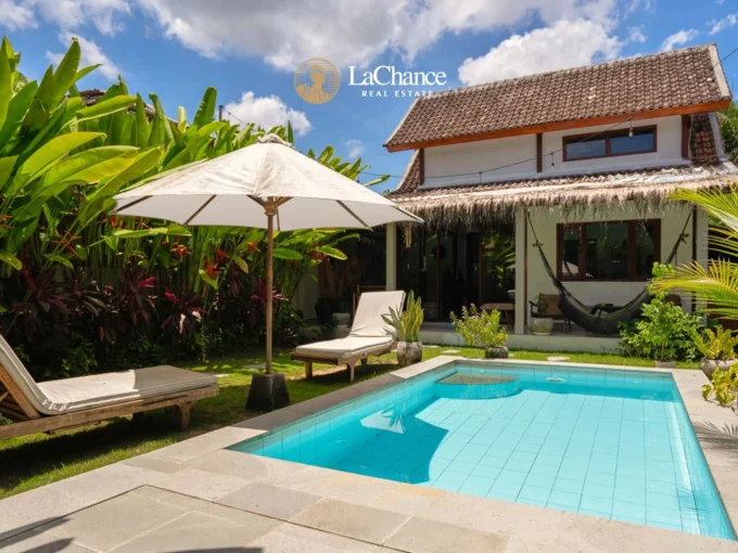 Spacious 1 Bedroom Villa in Pererenan Walking Distance to the Beach