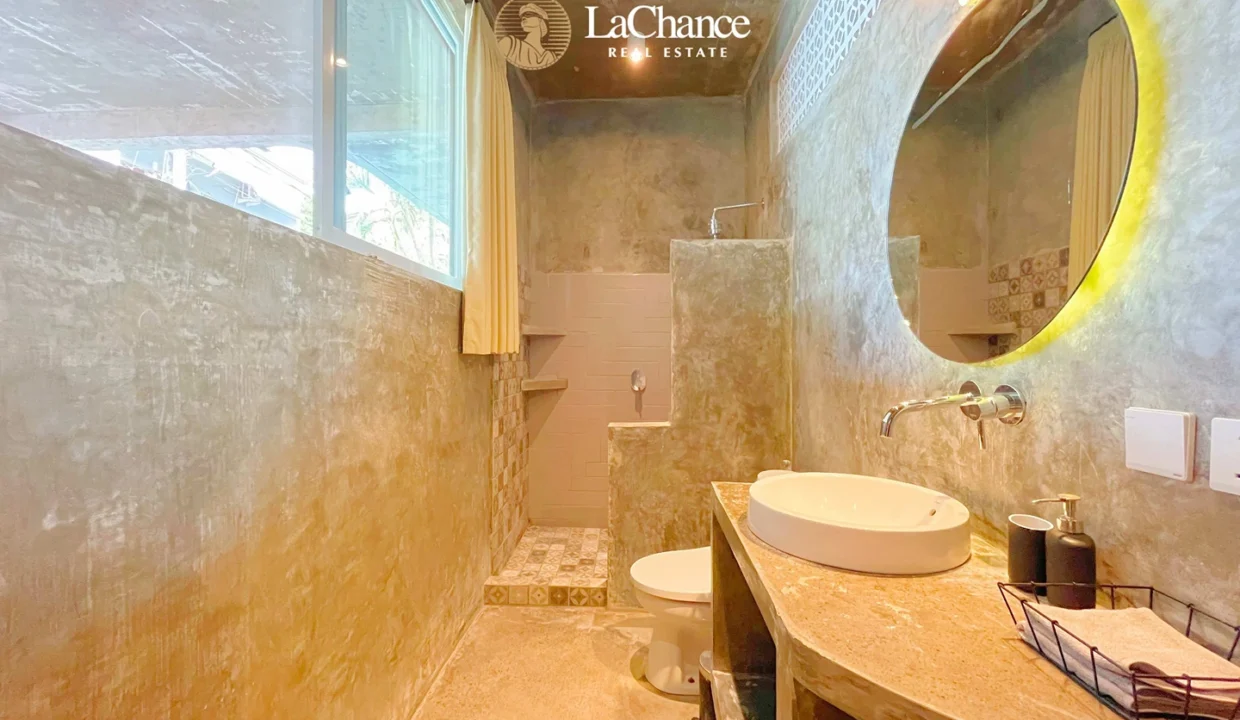 3 bedroom Pererenan11