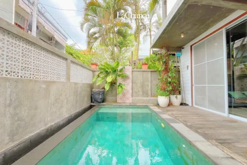 3 bedroom Pererenan7