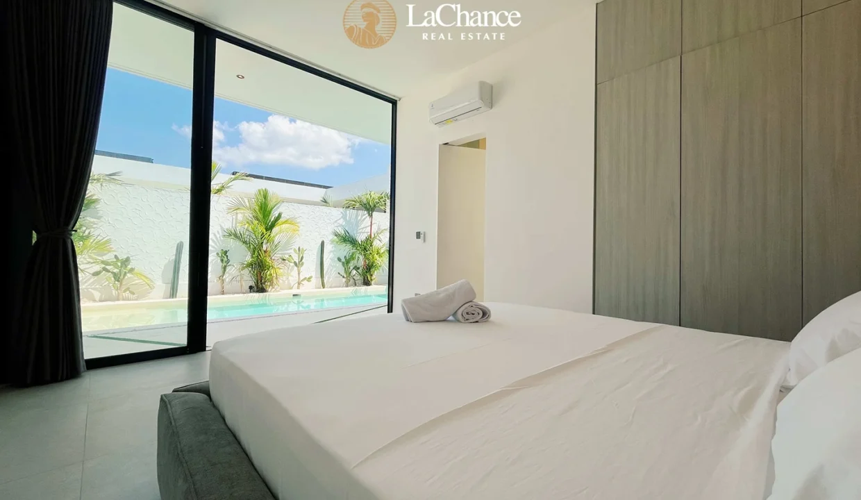 3 bedroom Seseh11