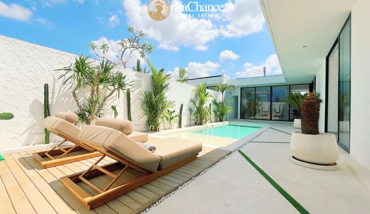 3 bedroom Seseh15