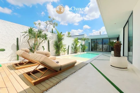 3 bedroom Seseh15