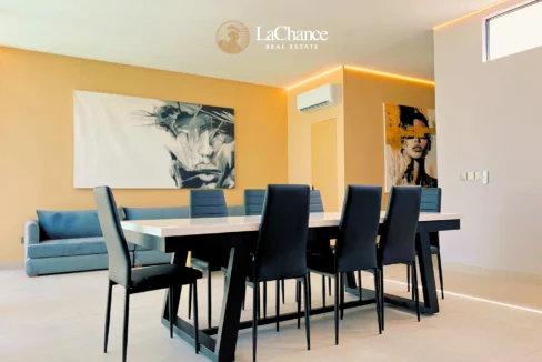 3 bedroom Seseh3