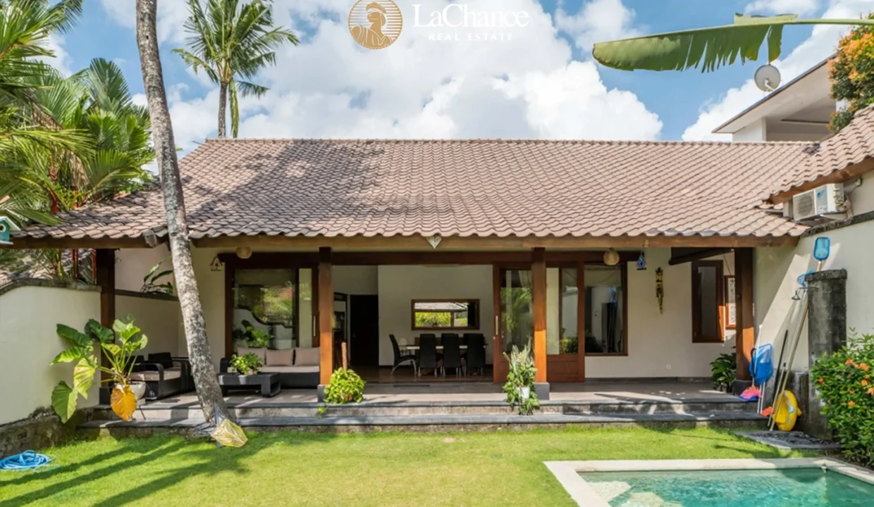 family villa in Tumbak Bayuh2
