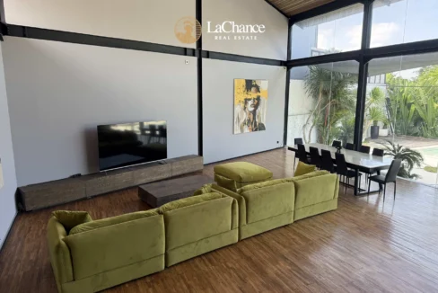 Luxury 3 bedrooms in Umalas15